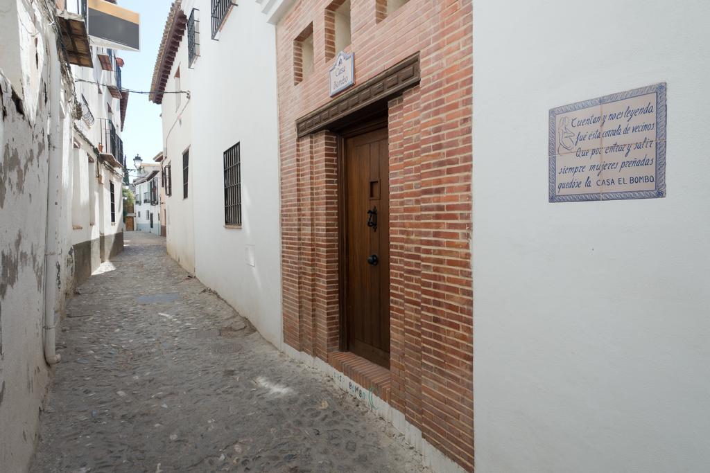 Casa Bombo Bed & Breakfast Granada Exterior photo