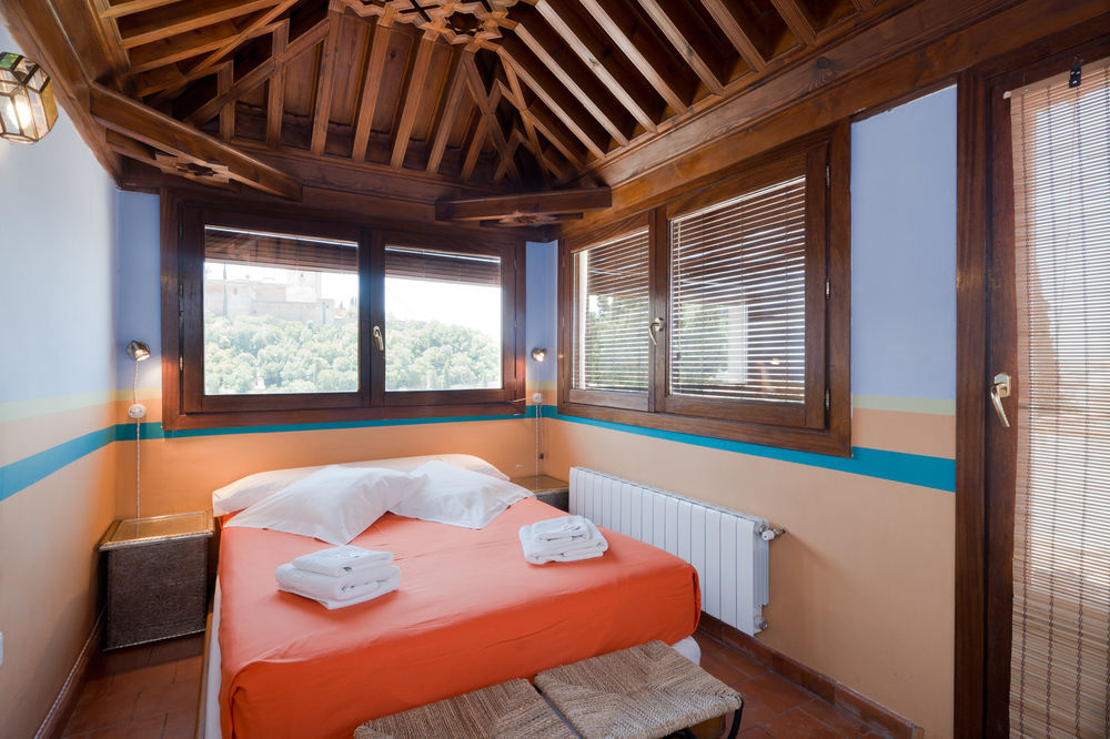 Casa Bombo Bed & Breakfast Granada Exterior photo
