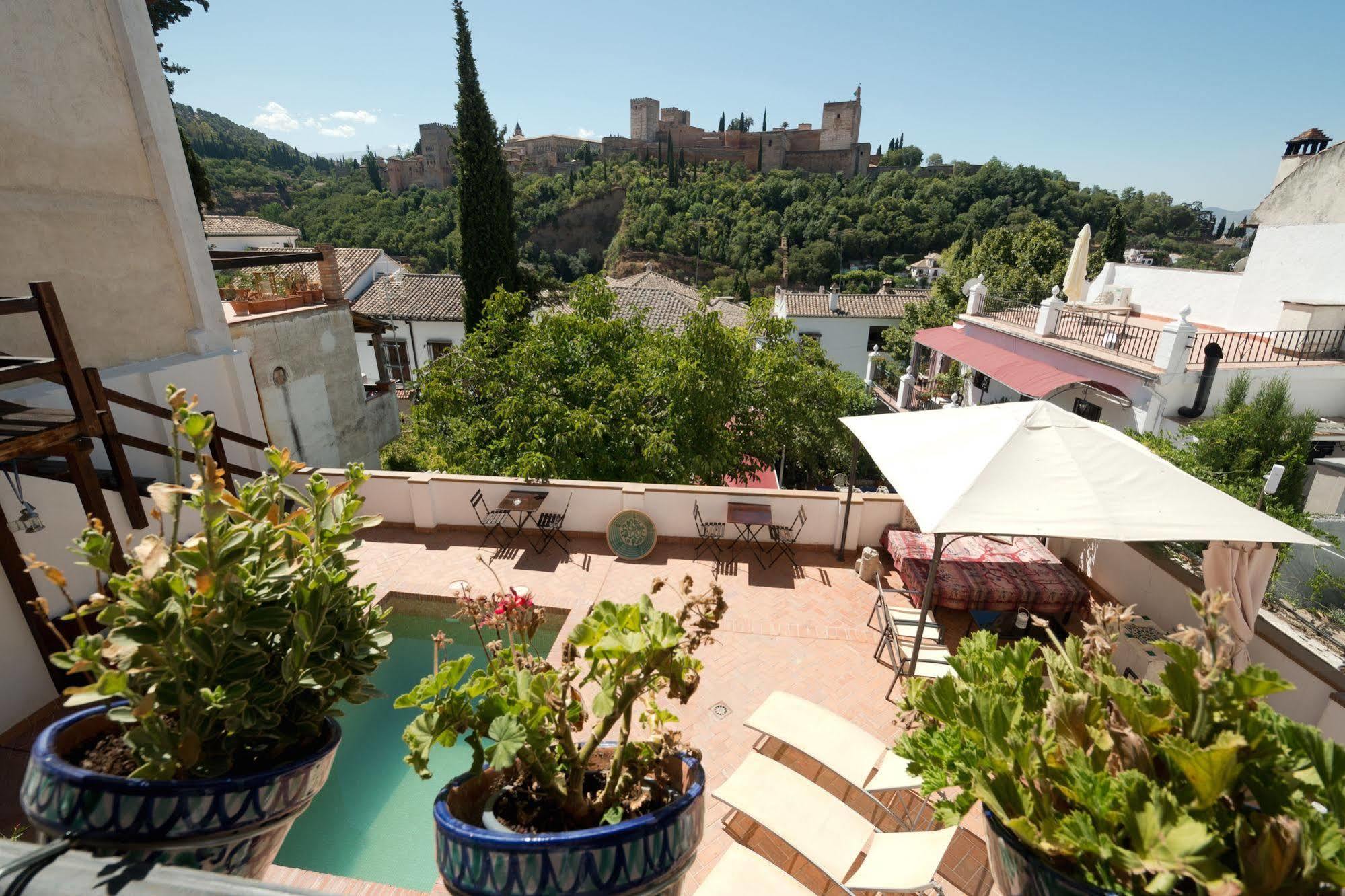 Casa Bombo Bed & Breakfast Granada Exterior photo