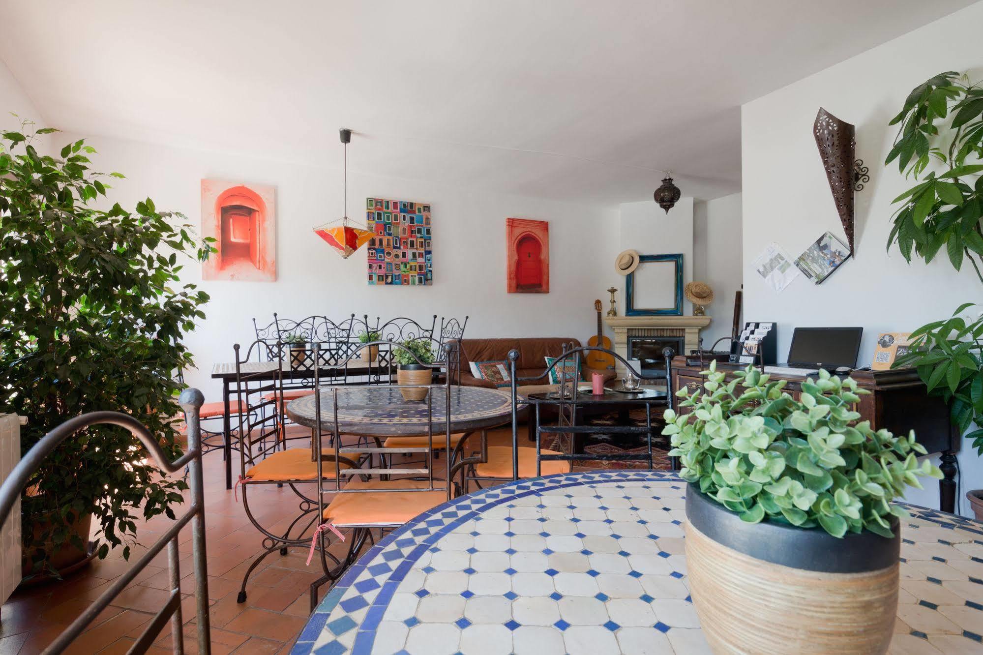Casa Bombo Bed & Breakfast Granada Exterior photo