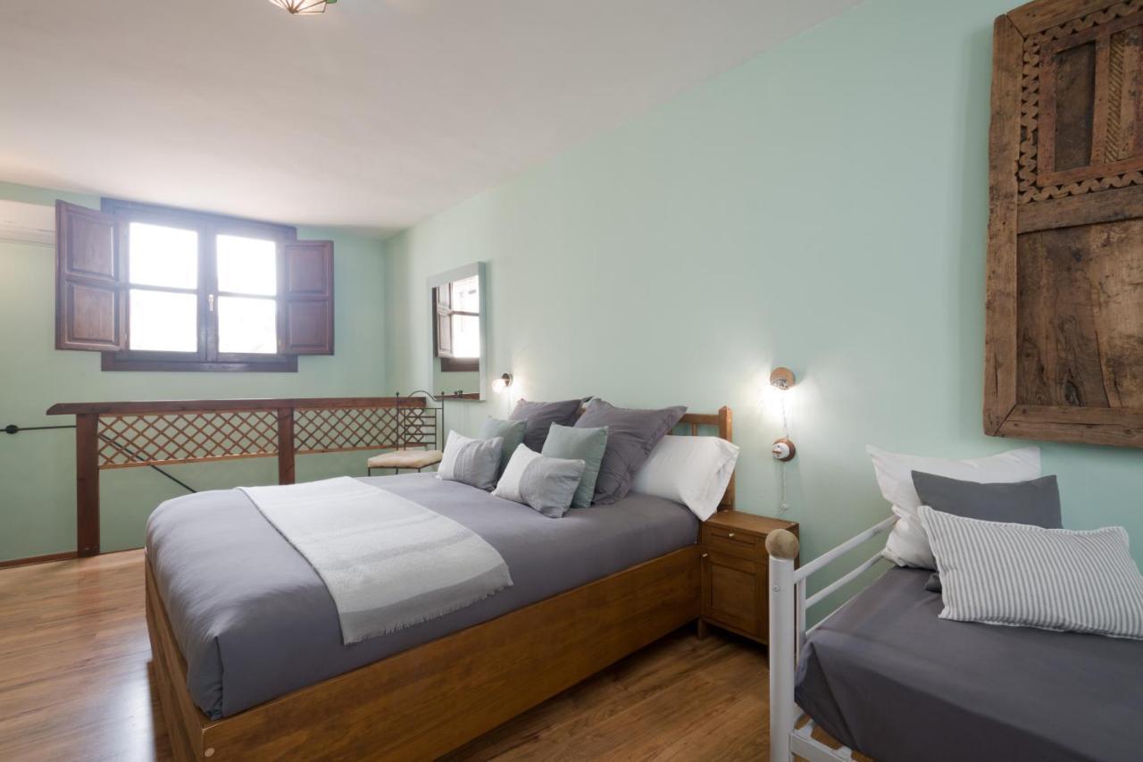 Casa Bombo Bed & Breakfast Granada Exterior photo